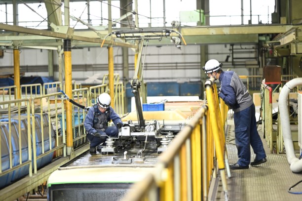 車両の検査の様子